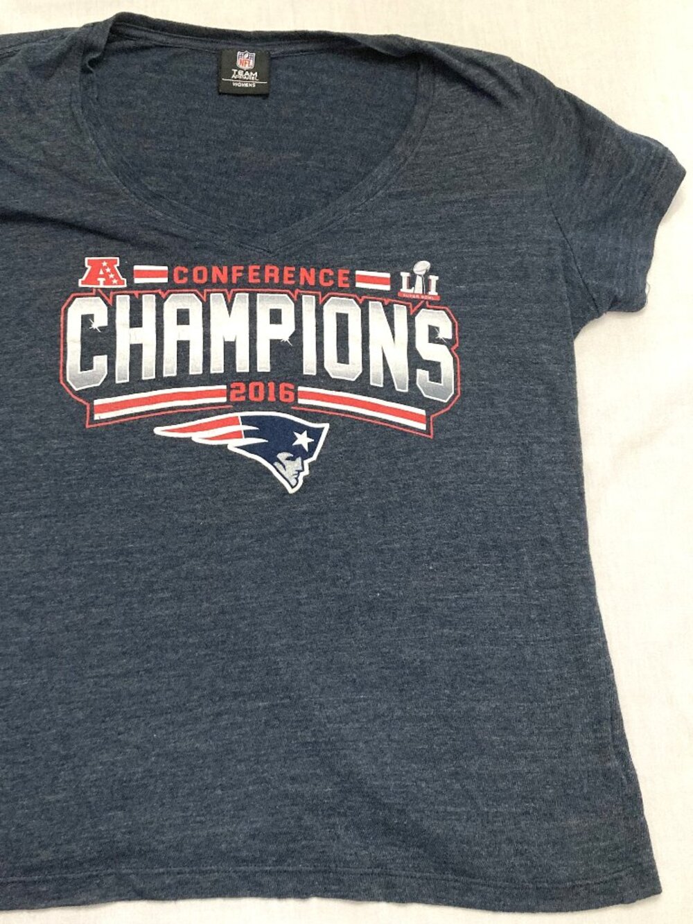 Women’s New England Patriots 2016 Conference Champions Short Sleeve Shirt, Large